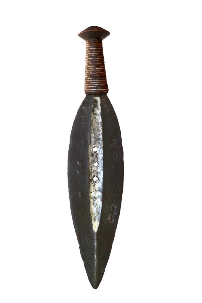 Épée courte Ngala, Nzombo, RDC Peuple Mongo.