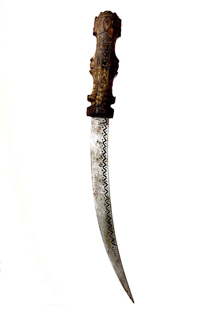 Couteau d'originr Berbère du Maroc. Shula ethnie Rifains.