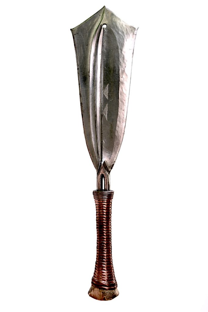 Épée courte Yakoma Sango, République Démocratique du Congo.