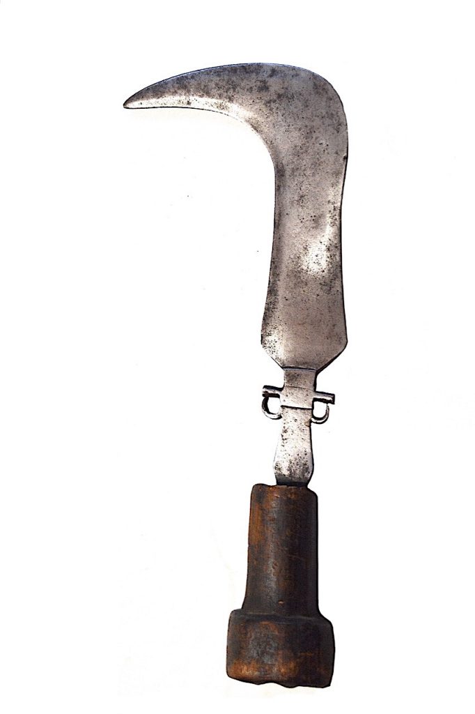 Couteau type faucille, Budu influence Mangbetu. République Démocratique du Congo.
