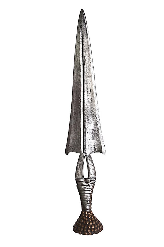 Épée courte, Ngombé, Poto, Doko République Démocratique du Congo et République Centrafricaine.