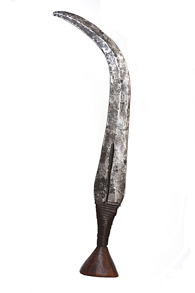 Épée courbe Ngombé, ex Zaïre, République Démocratique du Congo.