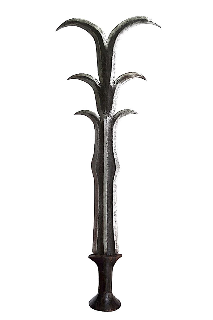 Épée courte Ékonda du peuple Mongo. République Centrafricaine, République Démocratique du Congo.