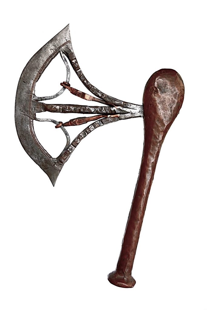 Hache Songyé Atypique Nsapo-Nsapo République Démocratique du Congo.