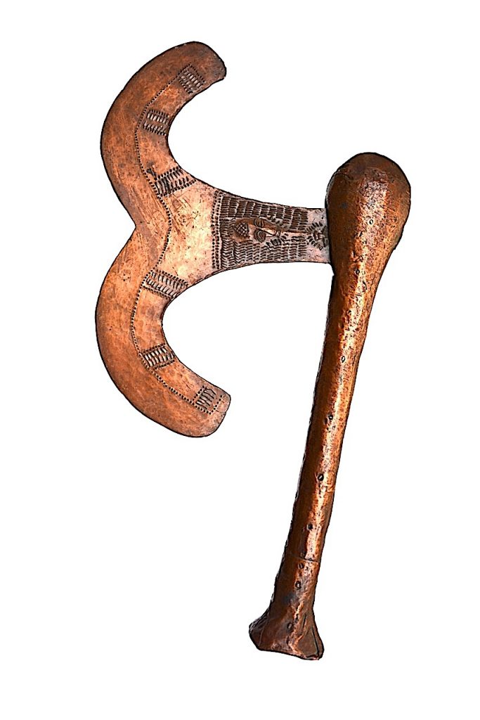 Hache Songyé Nsapo-Nsap Kilonda en cuivre,République Démocratique du Congo.