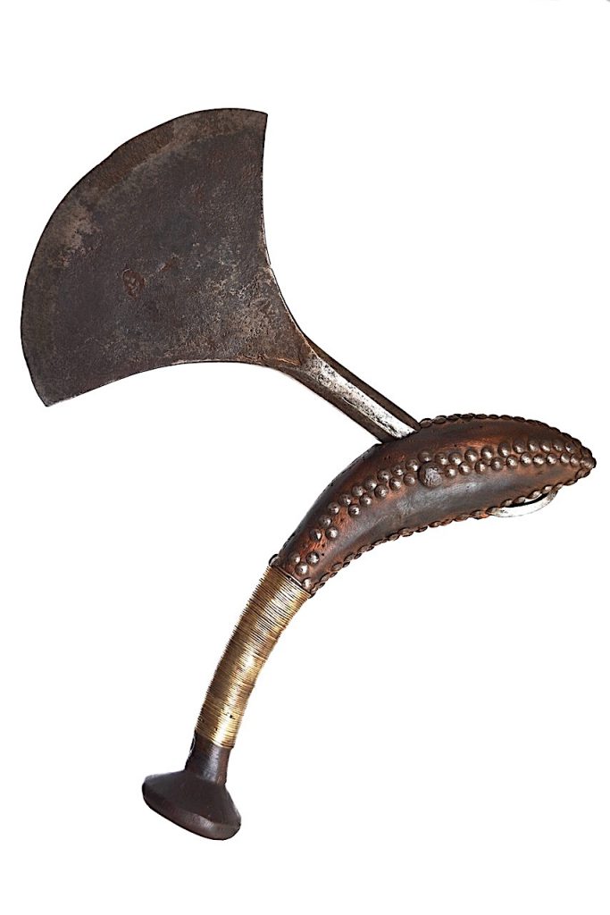 Mboshi Laali hache de prestige pour chef de clan.Congo Brazzaville.