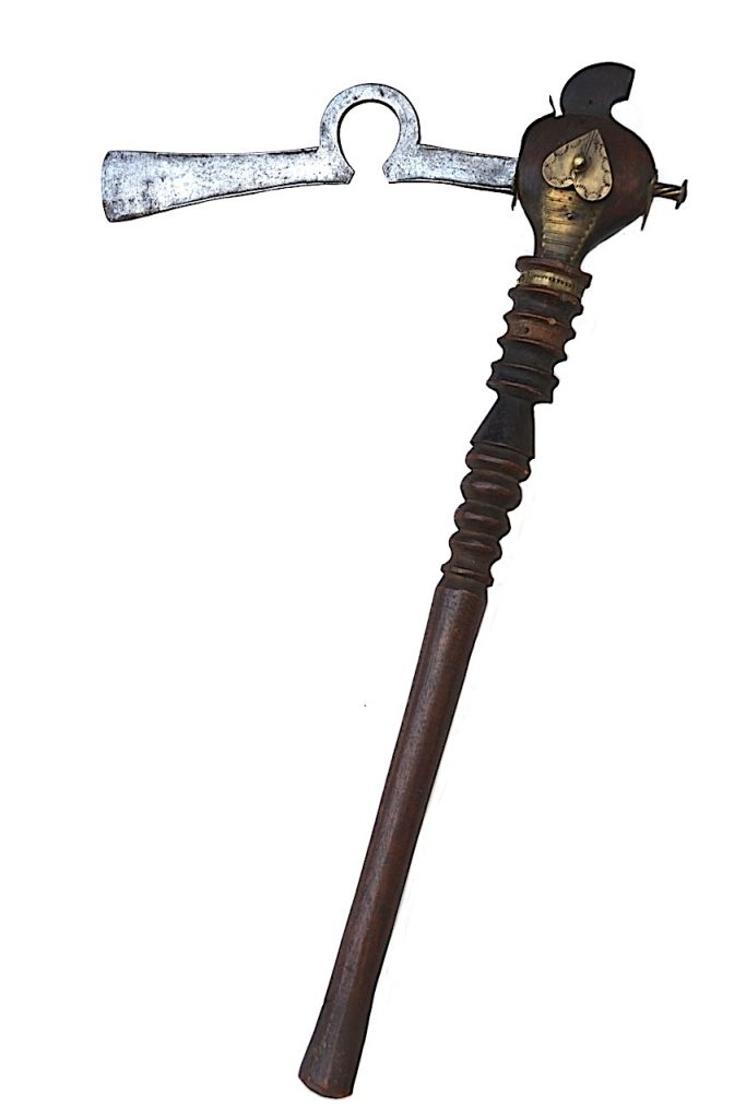 Hache de cérémonie du peuple Mandingue Toma du Libéria