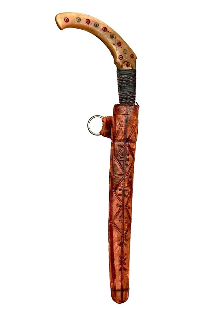 Khodmi, couteau Berbère d'Algérie 1920.