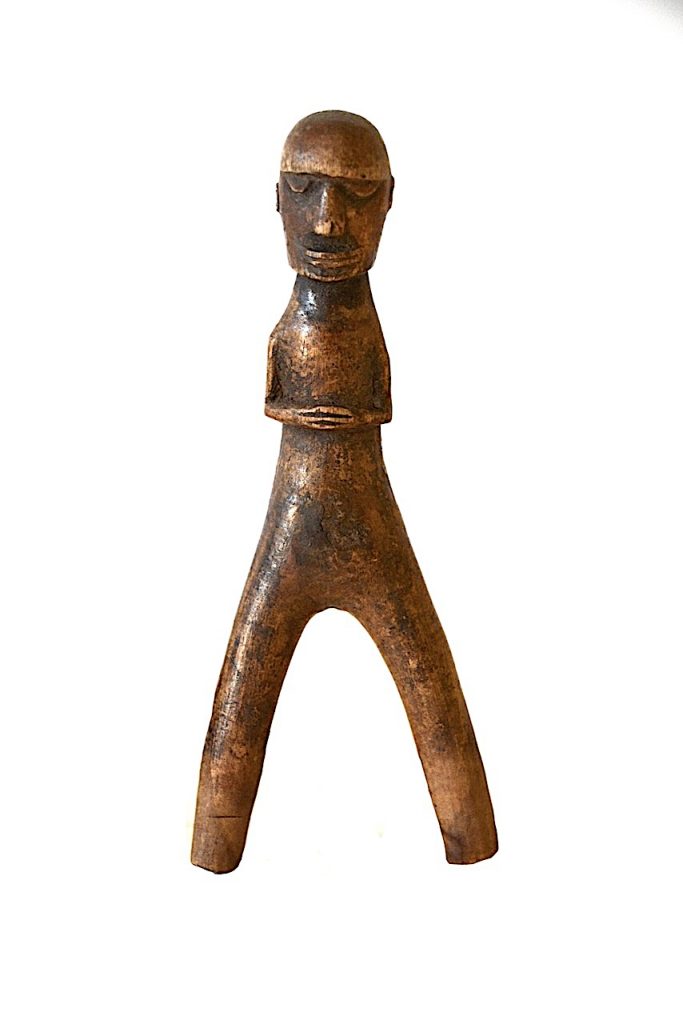 Lance-pierre Burkina Faso ethnie Lobi.