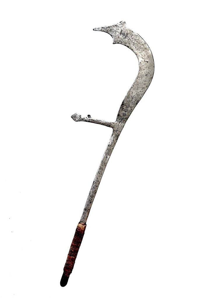 Grand couteau de jet du Soudan, peuple Ingessana.