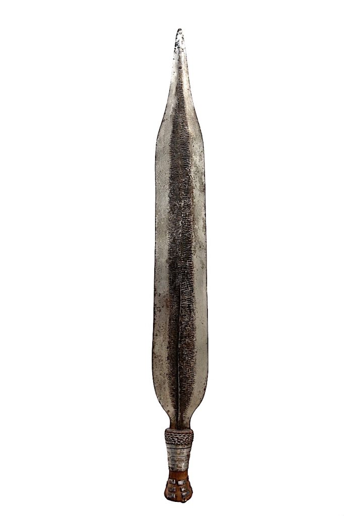 Épée de l'ethnie Kumu, République Démocratique du Congo.