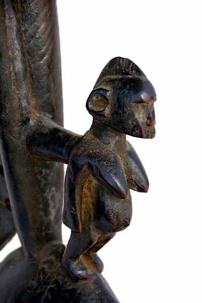 Cimier en bois | Bambara, Mali, Burkina Faso | Détail de la sculpture anthropomorphe